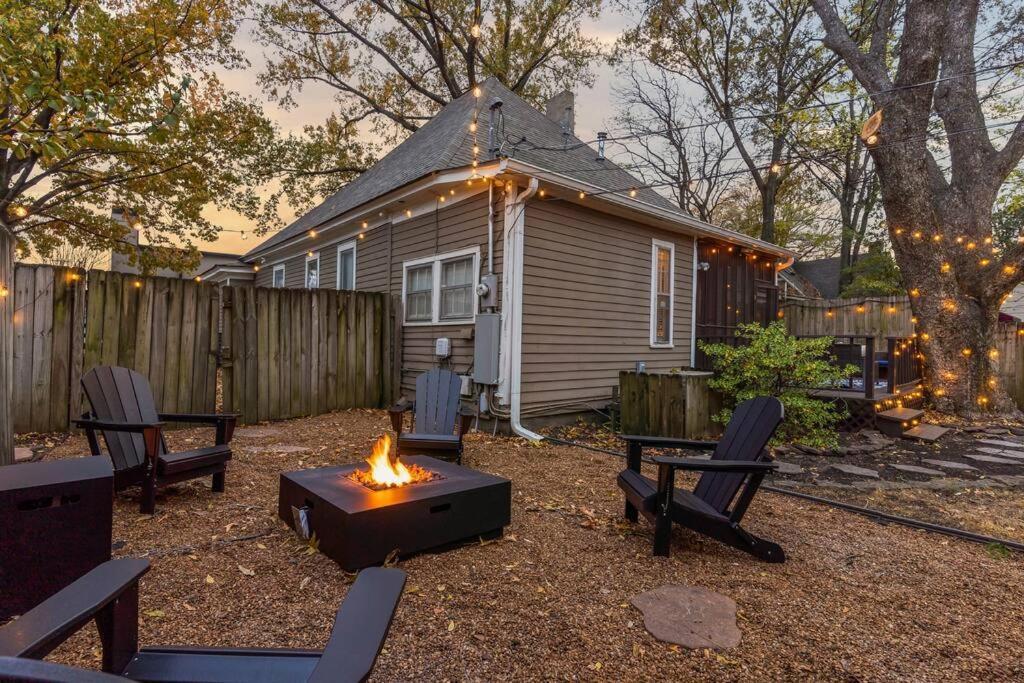 Large Historical Home W/ Fire Pit, Chef Kitchen. Memphis Eksteriør bilde